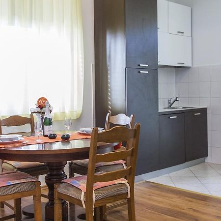 Koromačno Apartment Amber חדר תמונה